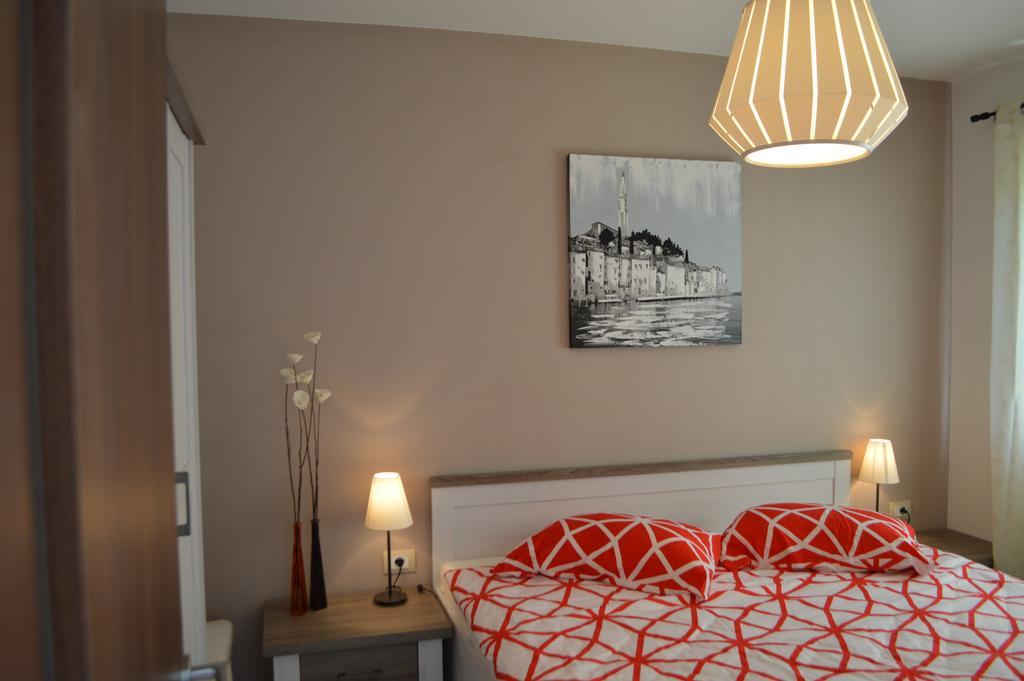 Apartment Bozac Ровинь Экстерьер фото