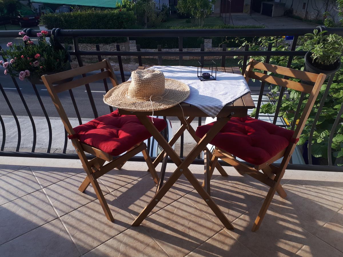 Apartment Bozac Ровинь Экстерьер фото