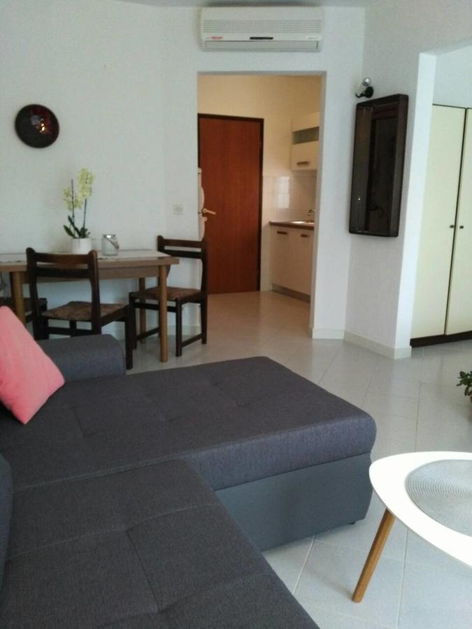Apartment Bozac Ровинь Экстерьер фото